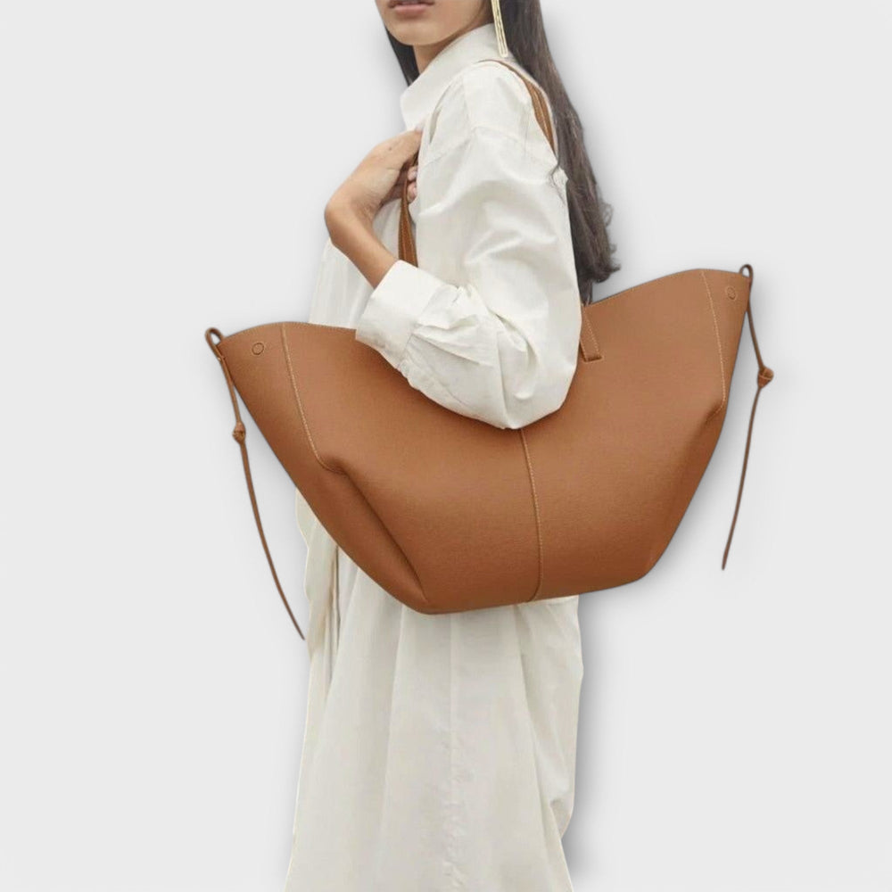 Aura | Leather Tote Bag Elegance 1
