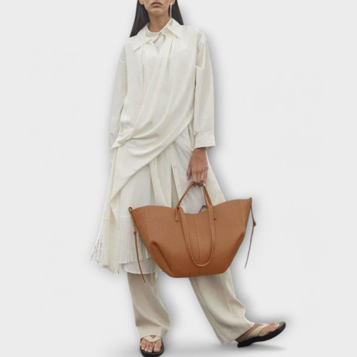 Aura | Leather Tote Bag Elegance 2
