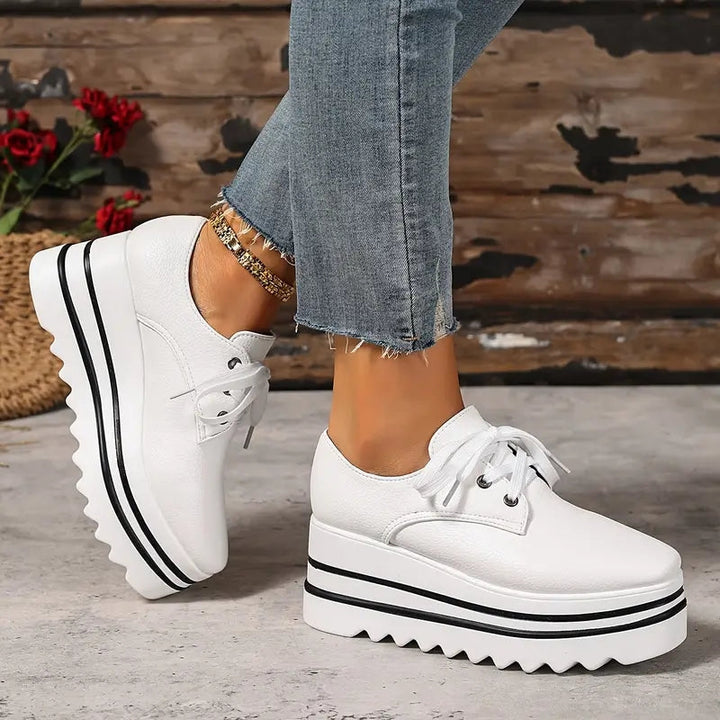 Bronta | Stylish Orthopedic Sneakers 3