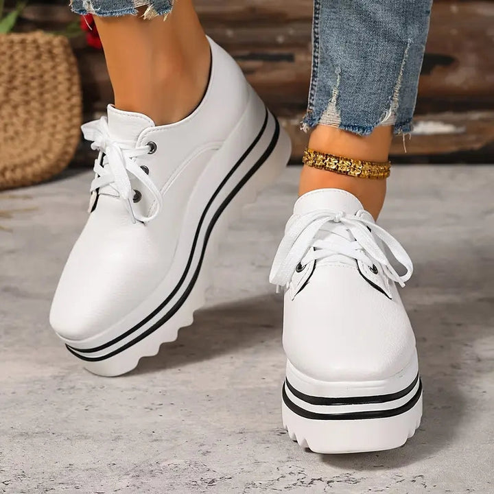Bronta | Stylish Orthopedic Sneakers 4