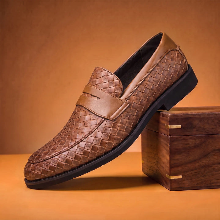 CHECKERED WEAVE LOAFERS