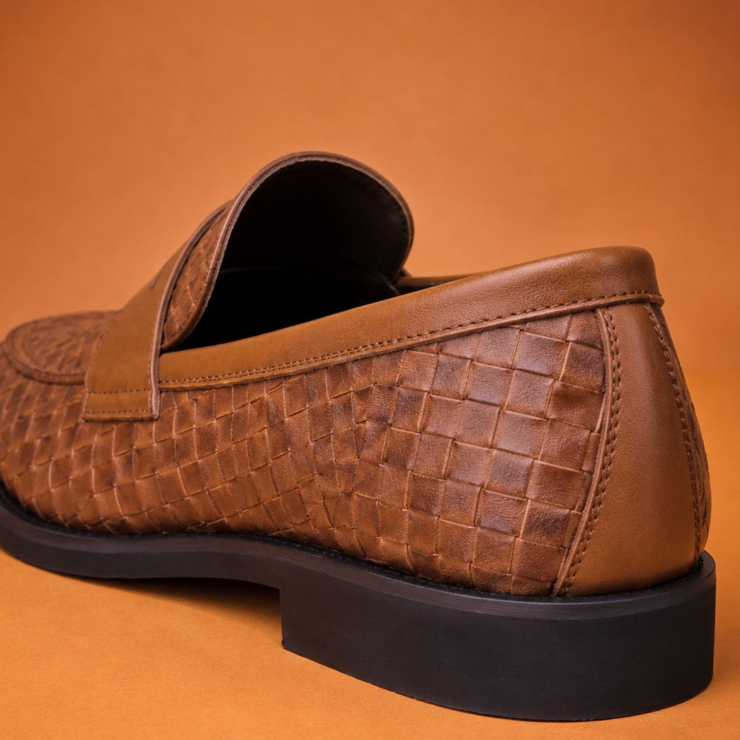 CHECKERED WEAVE LOAFERS