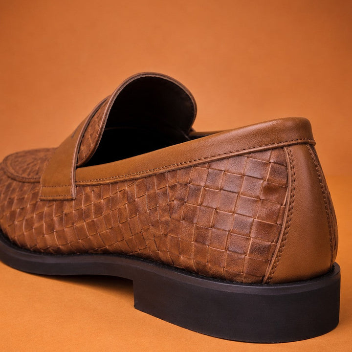 CHECKERED WEAVE LOAFERS