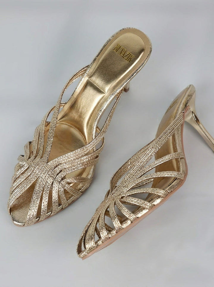 AURABELLA SANDALS