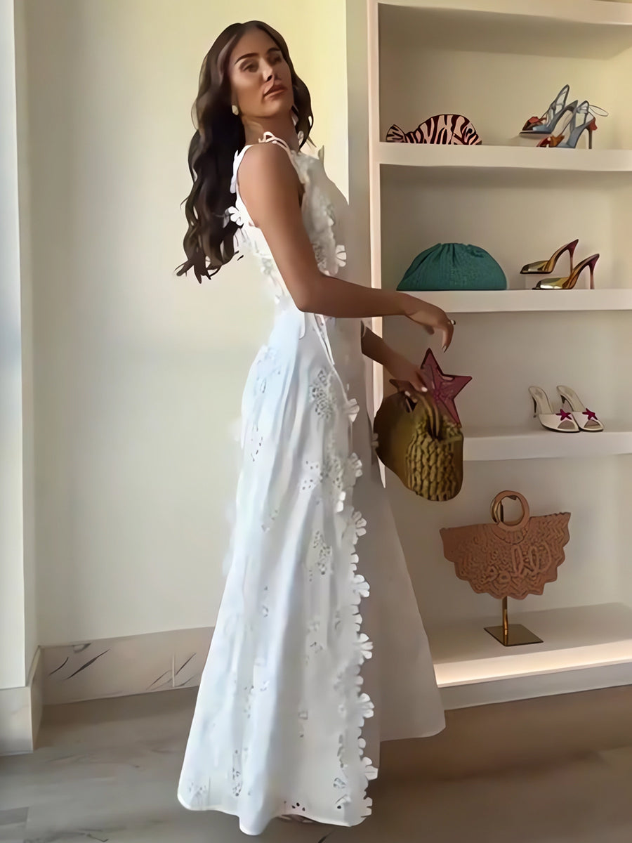 Éliora | Floral Lace Maxi Dress 2