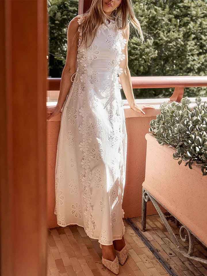 Éliora | Floral Lace Maxi Dress 5