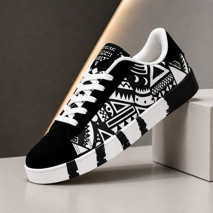 GRAFFITI PRINT SKATE SHOES