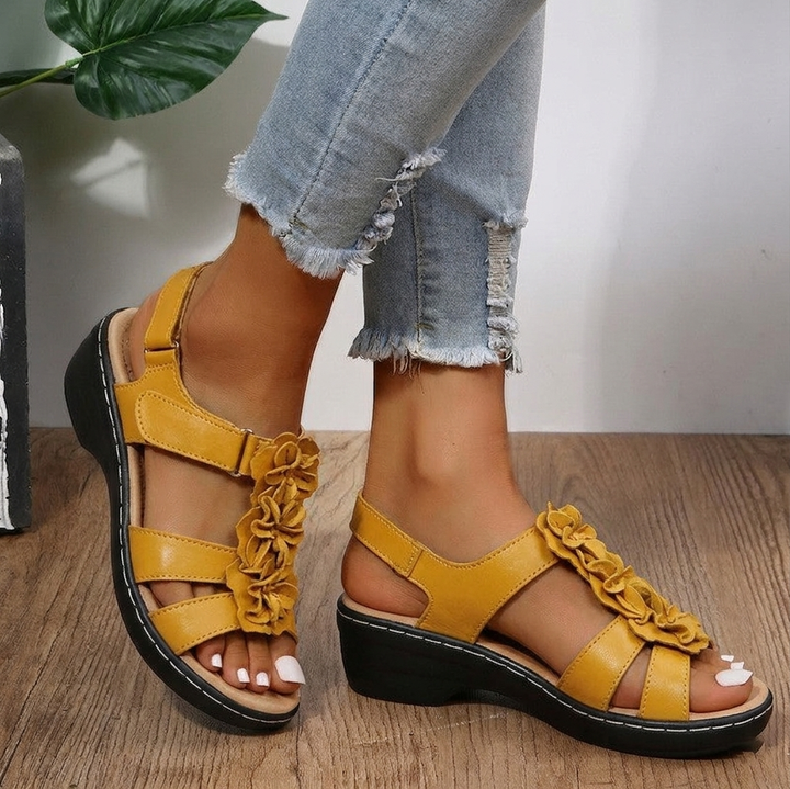 Bordeaux - Comfortable and Lightweight Sandals