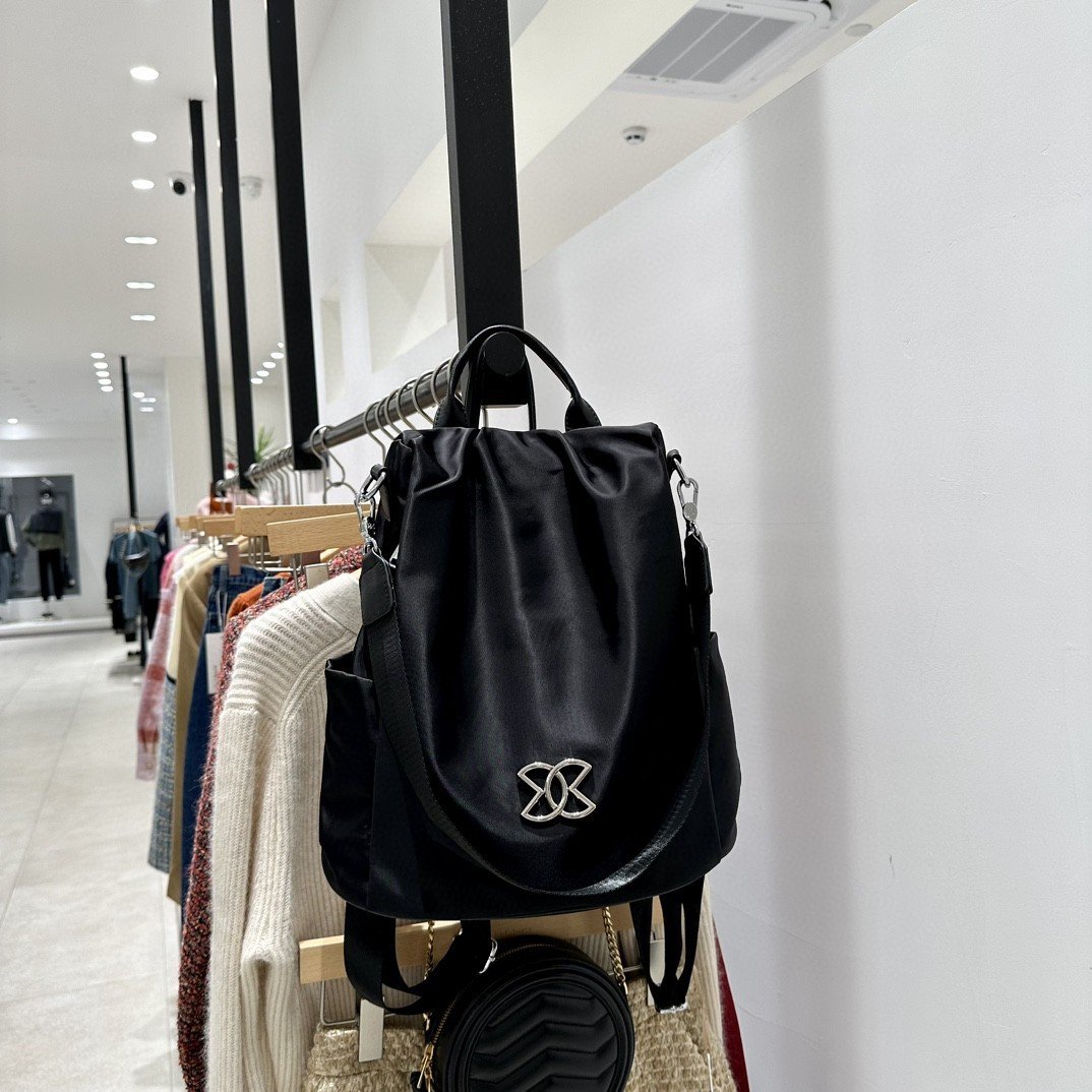 Lauren | Water-Resistant Travel Backpack 3