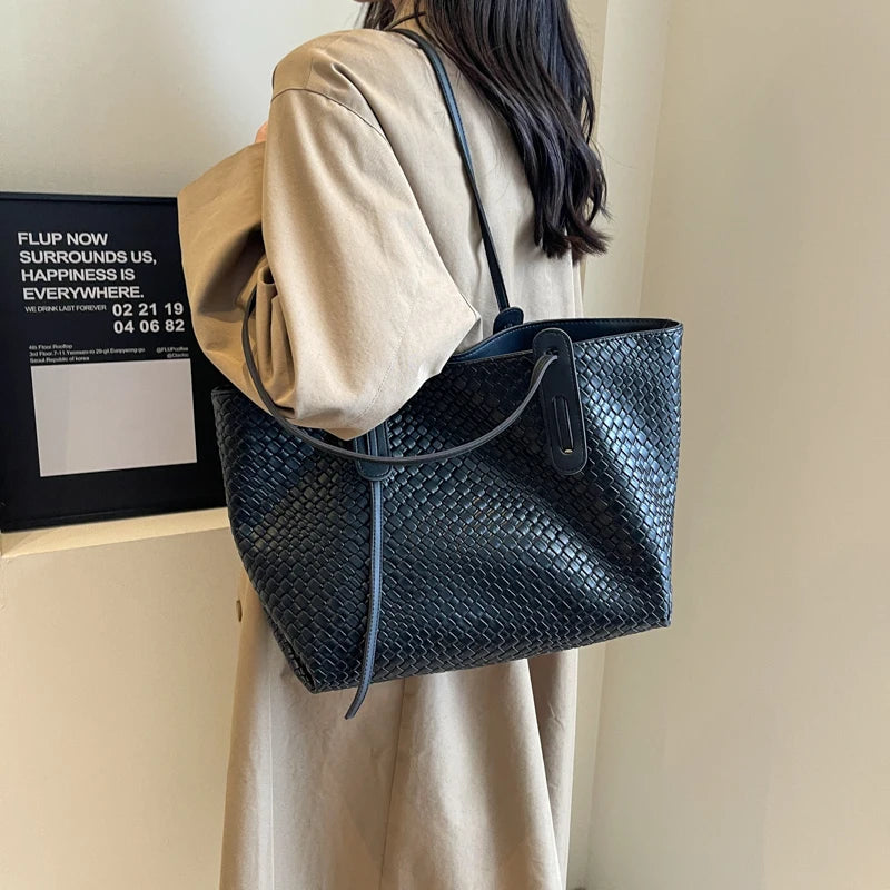 Margot | Chic Woven Tote Bag 3