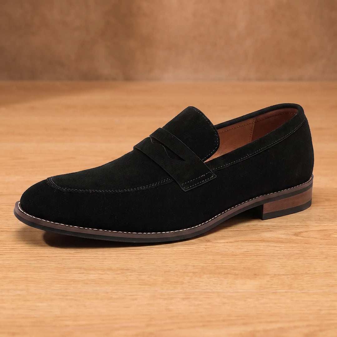 POINTED TOE LOAFERS