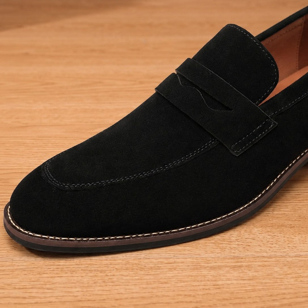 POINTED TOE LOAFERS
