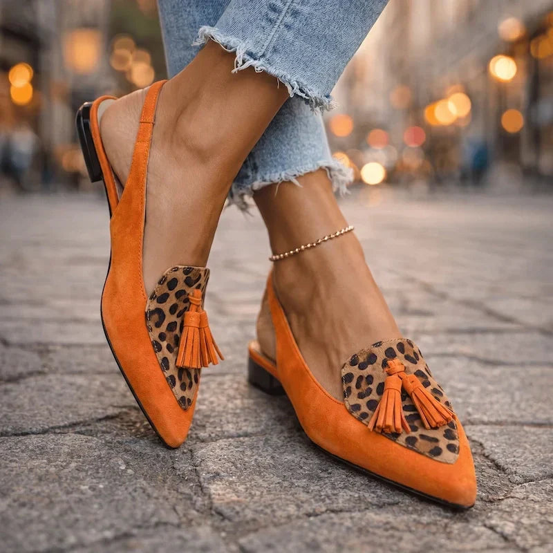 Lorena sandals with straps and tassels