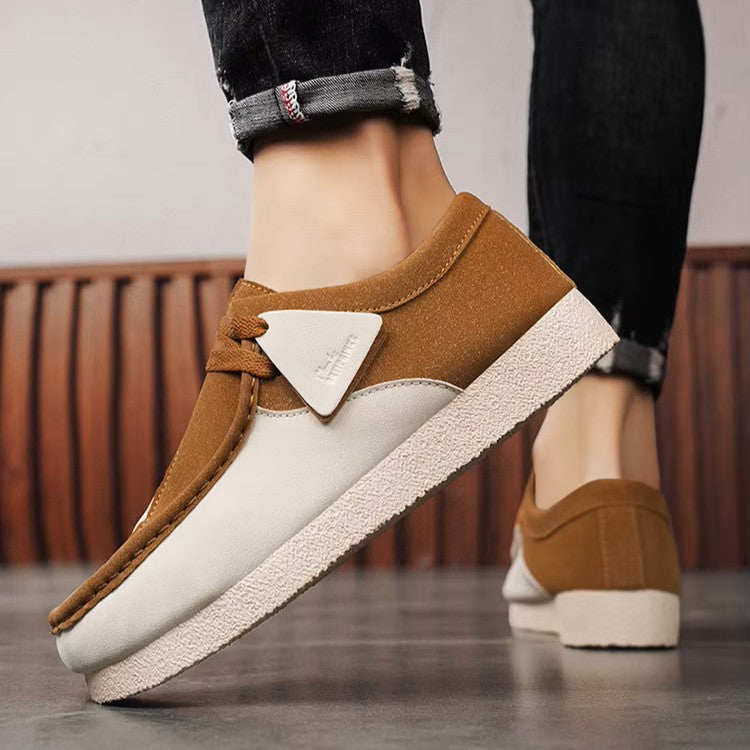 SMART-CASUAL BOAT SHOES