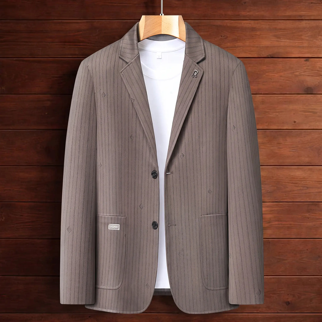 SHARP LINE TAILORED JACKET