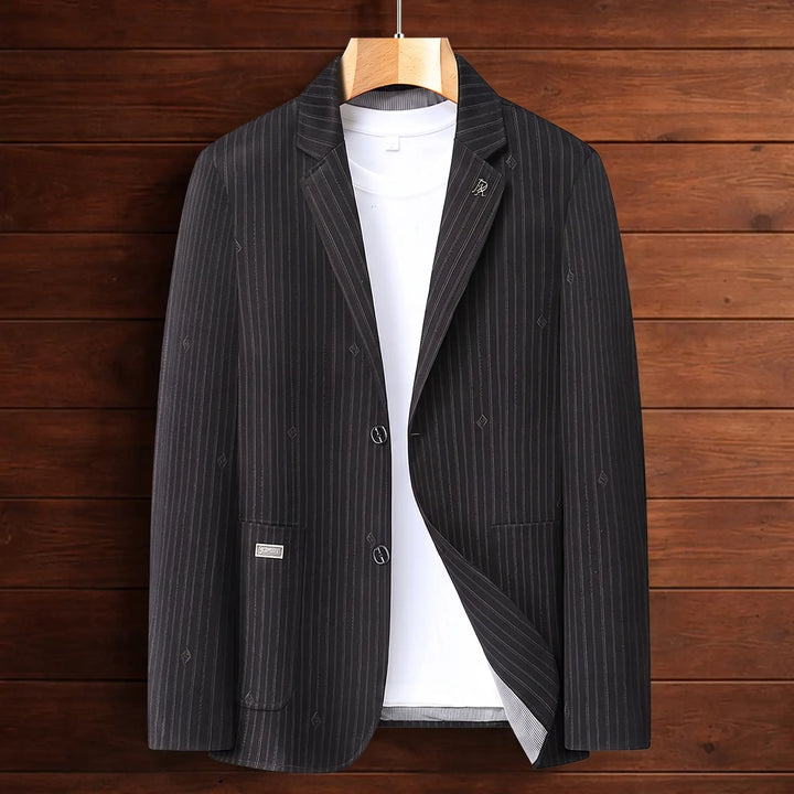 SHARP LINE TAILORED JACKET