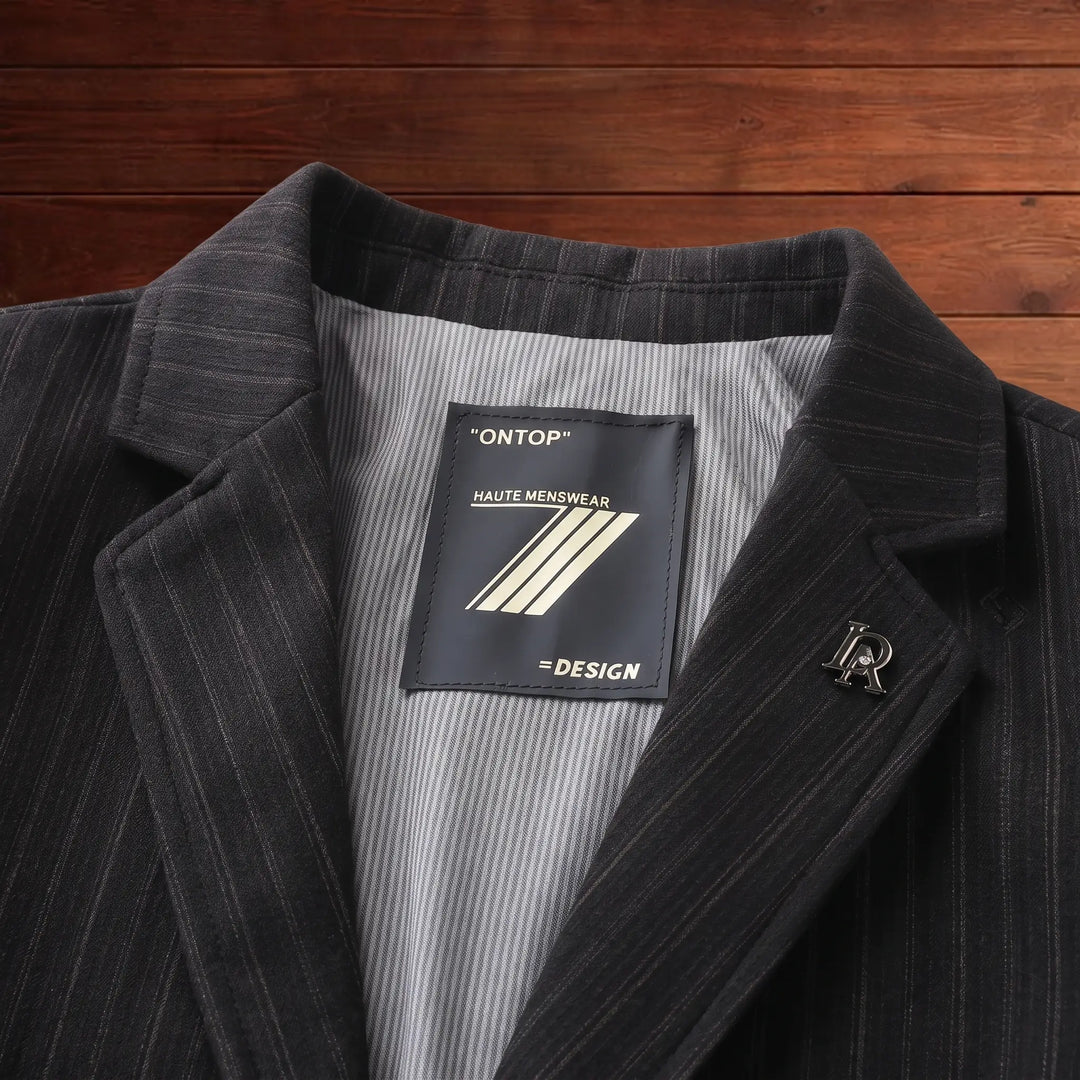 SHARP LINE TAILORED JACKET