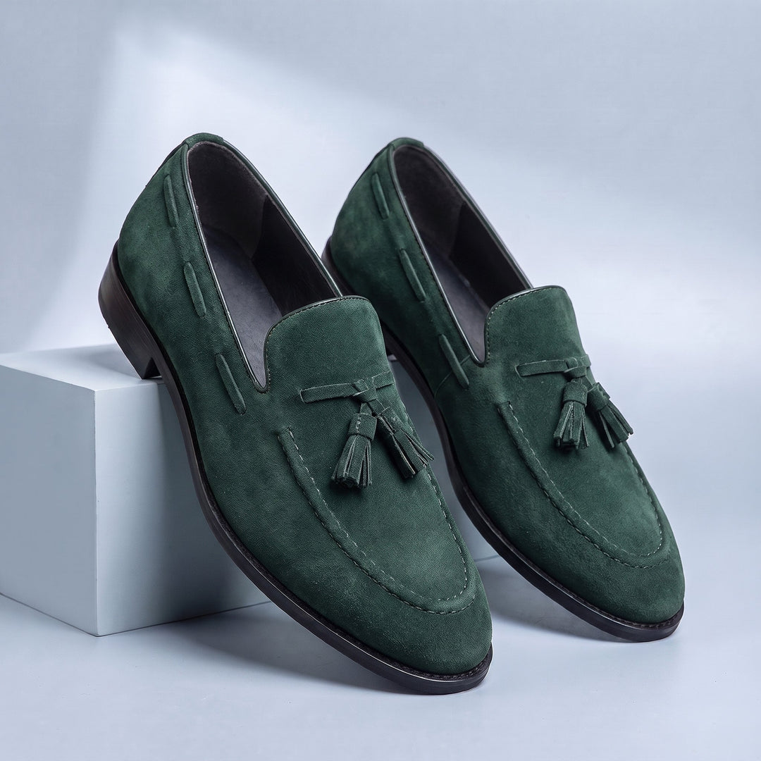 SOFT SUEDE TASSEL FLAT