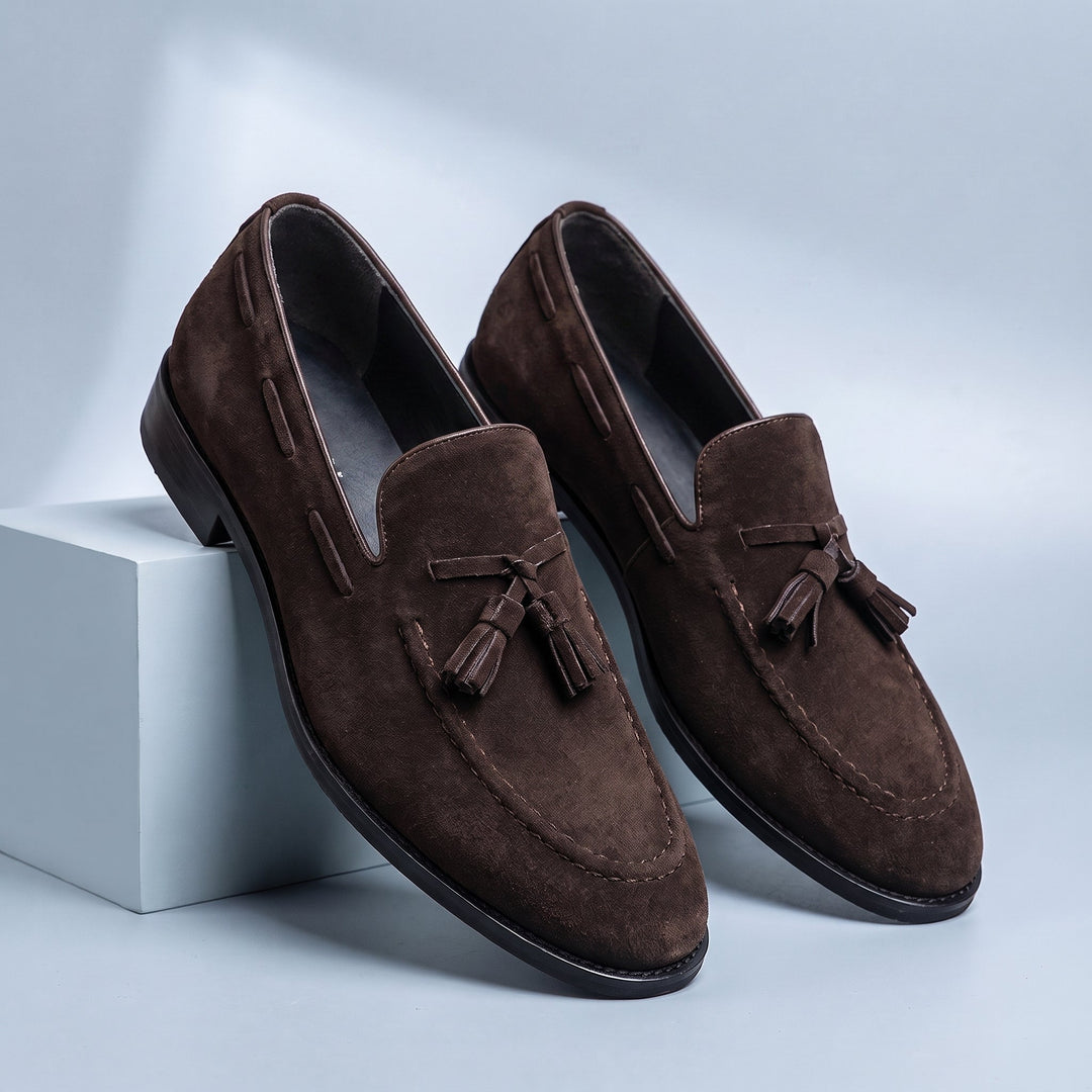 SOFT SUEDE TASSEL FLAT