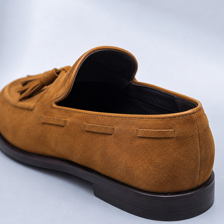 SOFT SUEDE TASSEL FLAT