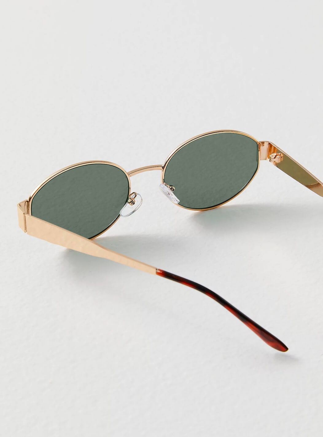 Sorelle | Elegant UV400 Sunglasses 6