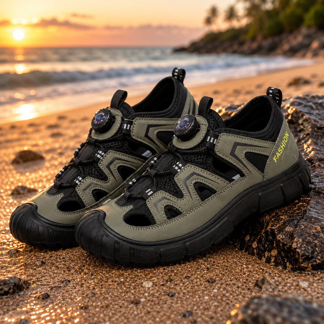 TERRAIN TWIST LOCK SANDALS