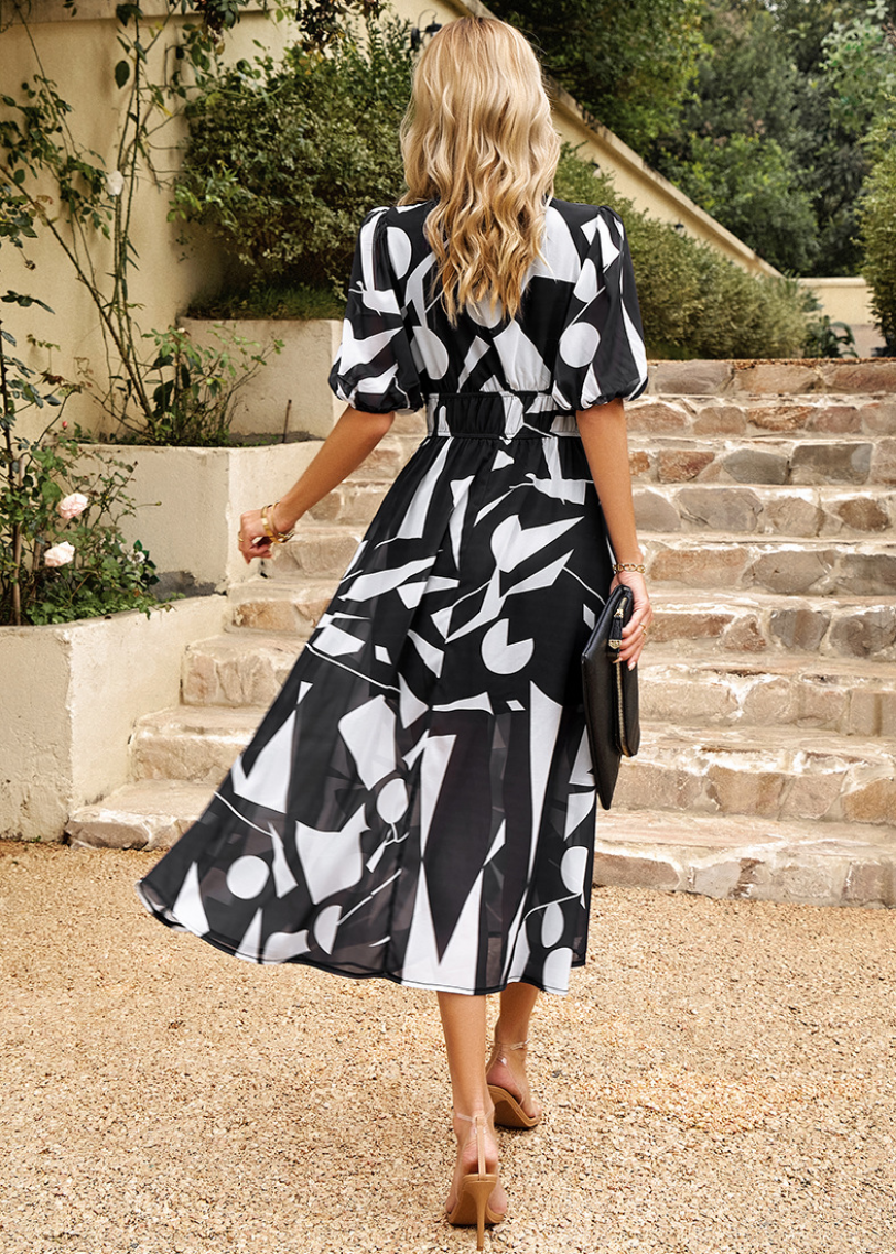 Violetta | Elegant Abstract Summer Dress