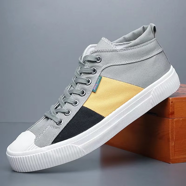 TRACTION SOLE SNEAKERS