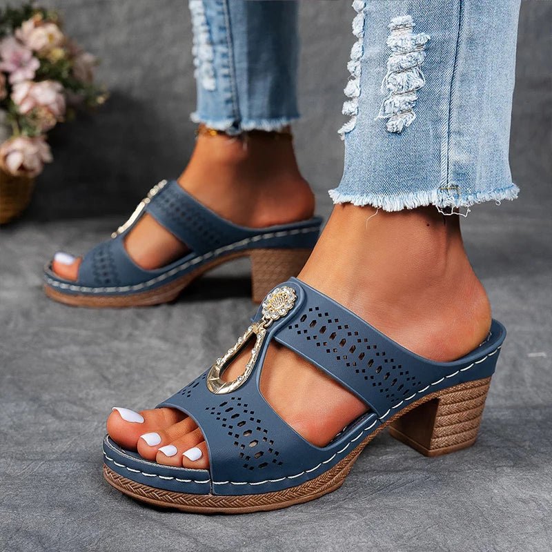 CLAIRE | CHIC ORTHOPEDIC SANDALS
